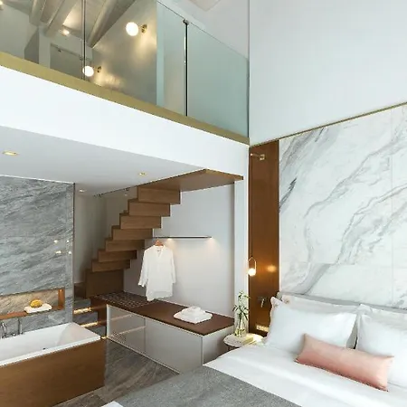 Mirabile Luxury Hotel